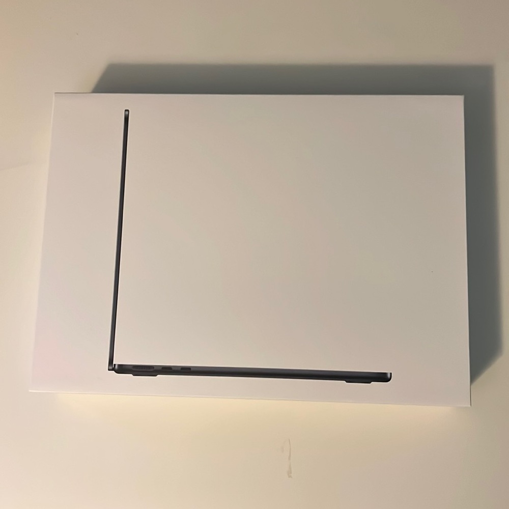 M2 MacBook Air 13-inch Empty Box